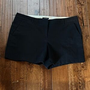 Lands' End not-too-low rise black 16 shorts, EUC.